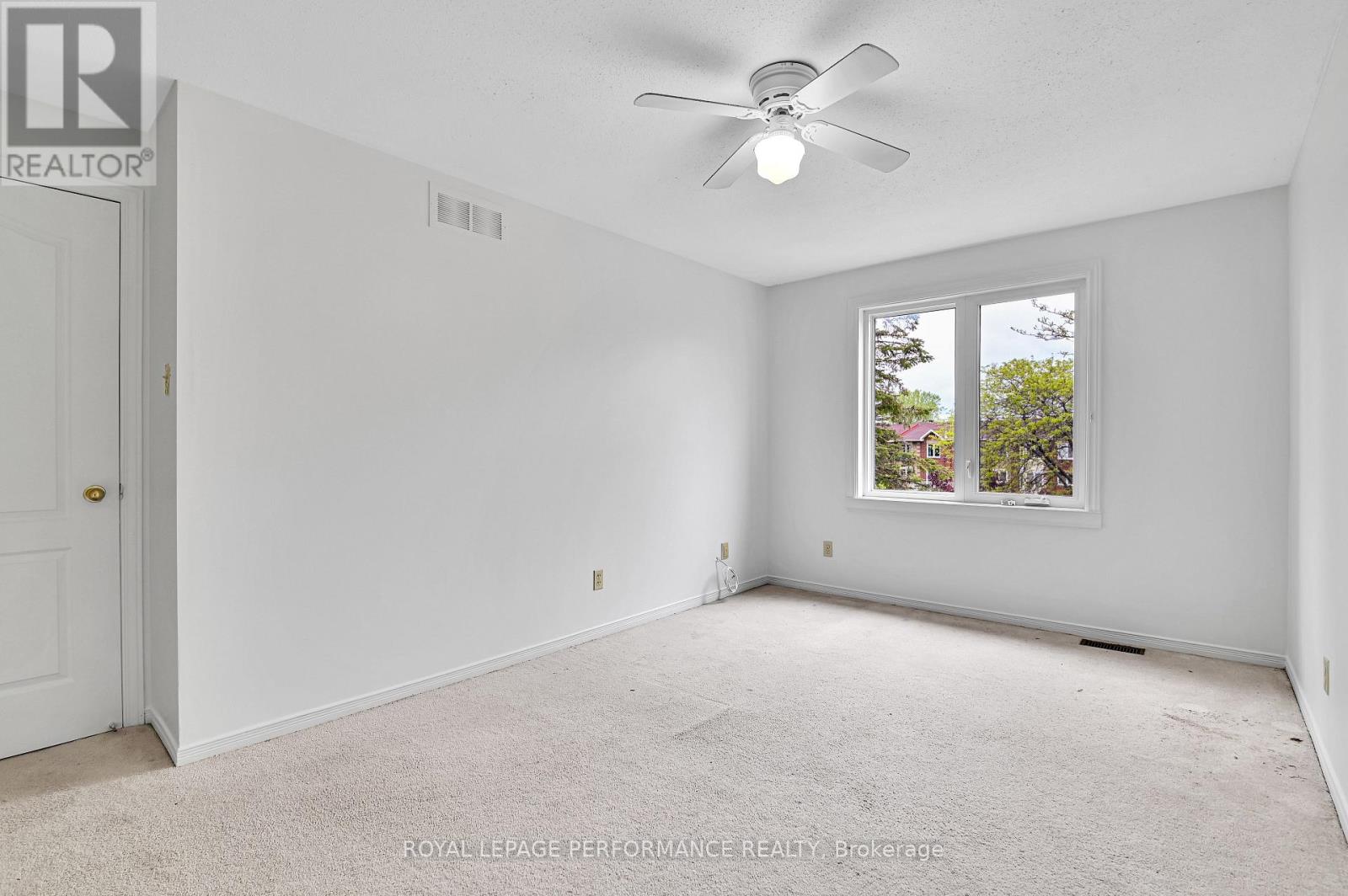 Photo 20 of 17 1838 Summerfields Crescent, Ottawa ON