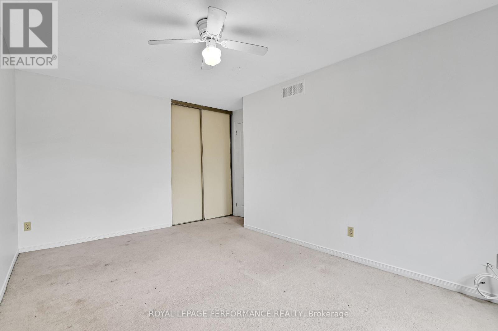 Photo 29 of 17 1838 Summerfields Crescent, Ottawa ON