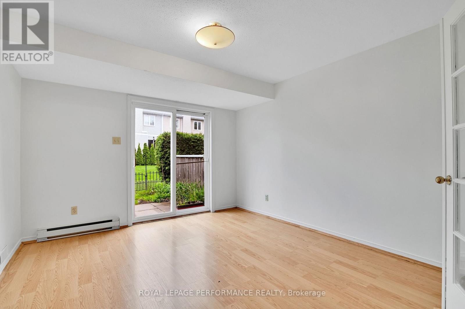 Photo 33 of 17 1838 Summerfields Crescent, Ottawa ON