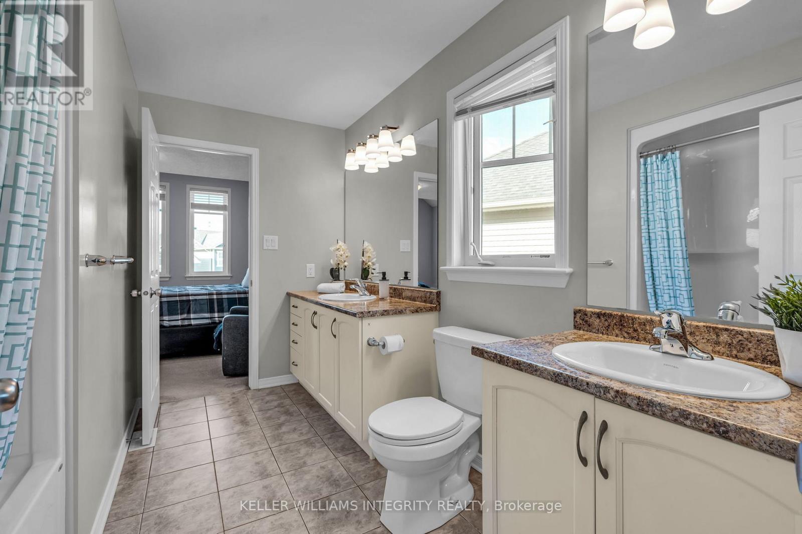 Photo 30 of 367 Andalusian Crescent, Ottawa ON