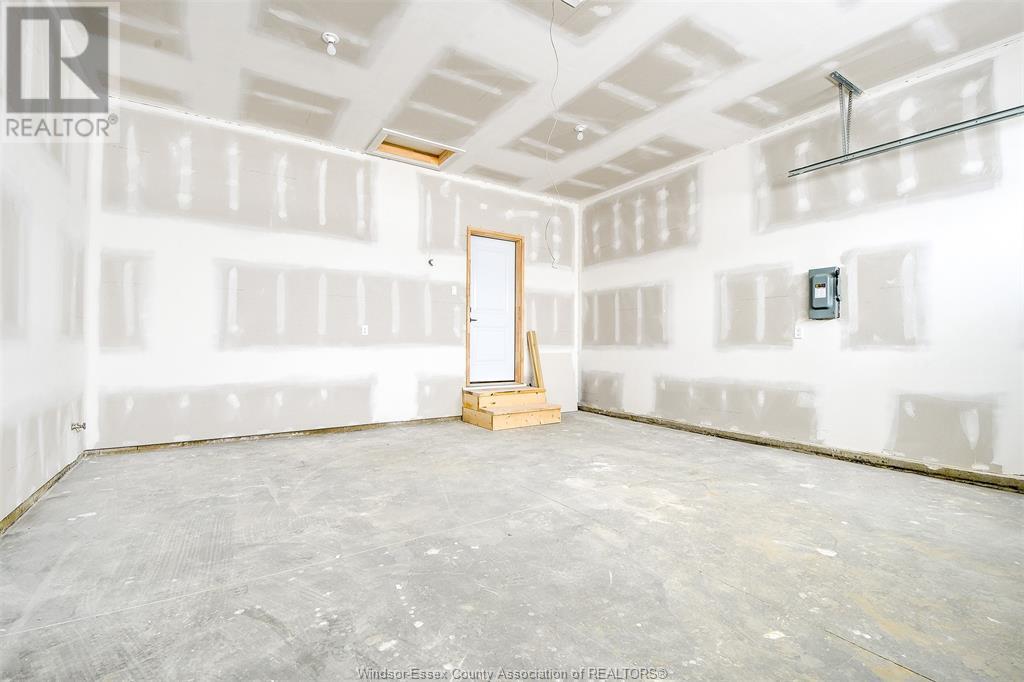 91 MULBERRY COURT - 11