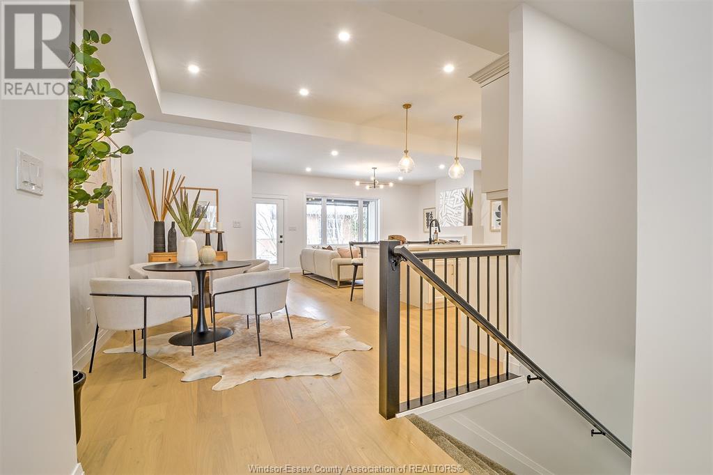 95 MULBERRY COURT - 3