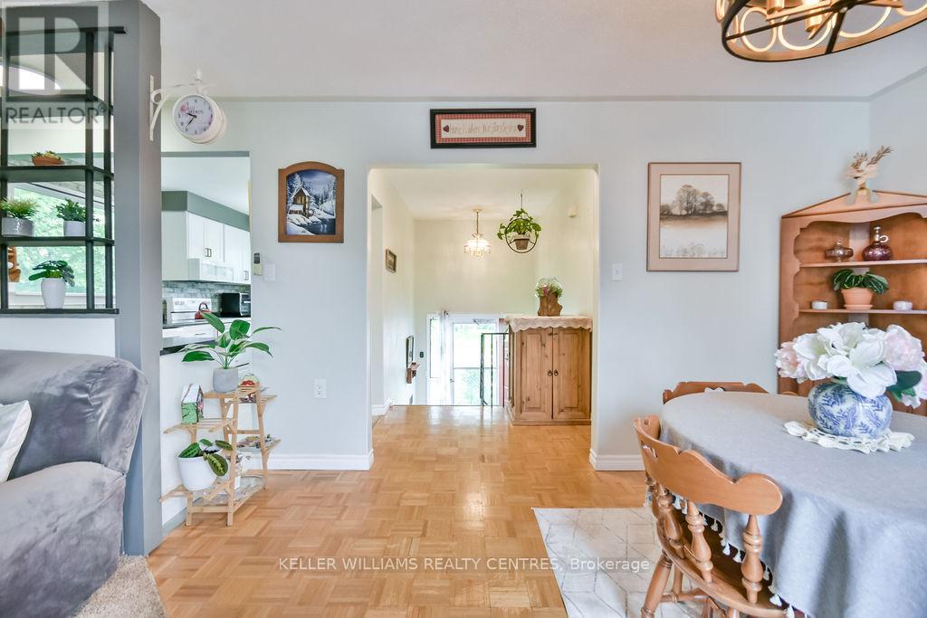 Photo 21 of 658 Manly Street, Midland ON