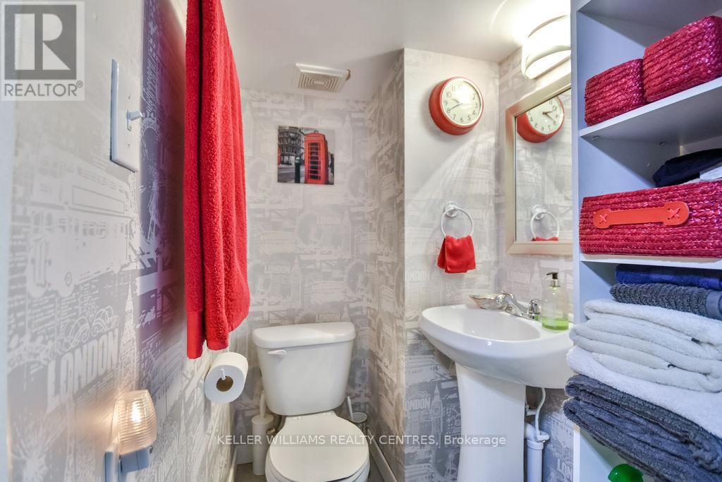 Photo 40 of 658 Manly Street, Midland ON
