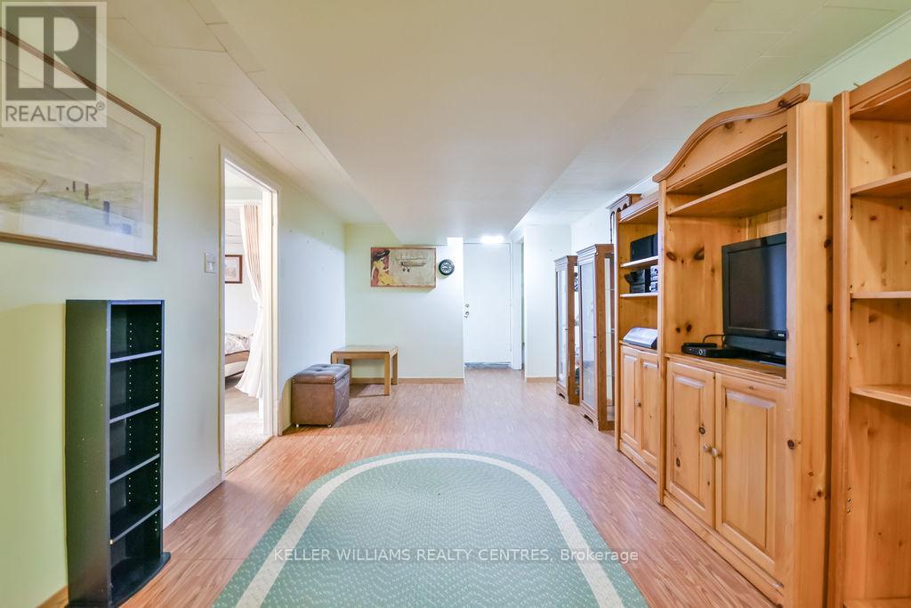 Photo 24 of 658 Manly Street, Midland ON