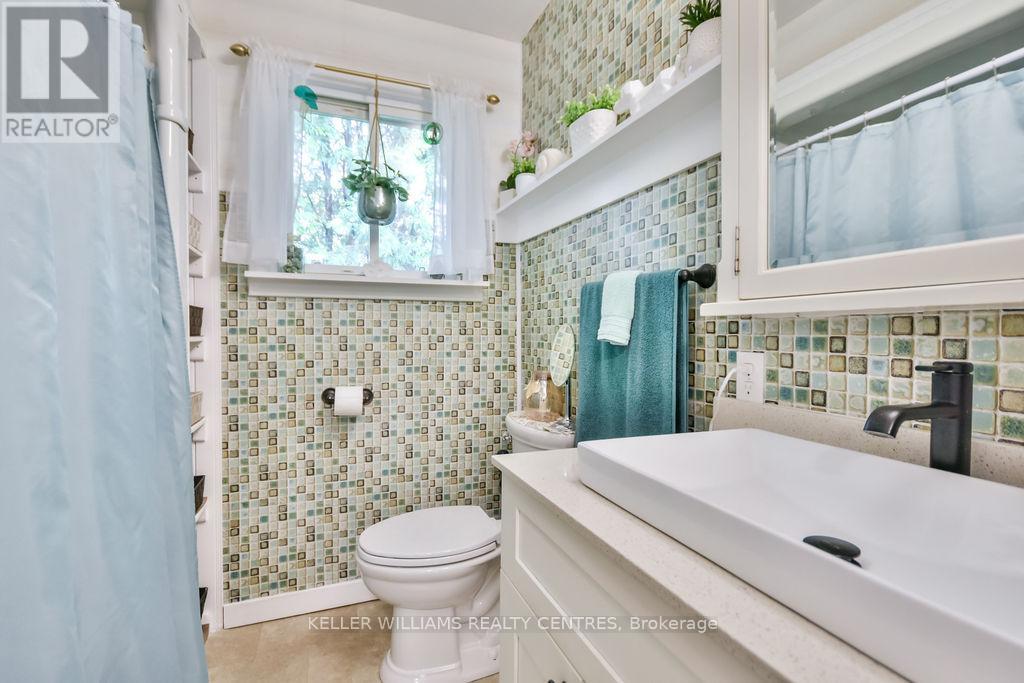 Photo 17 of 658 Manly Street, Midland ON