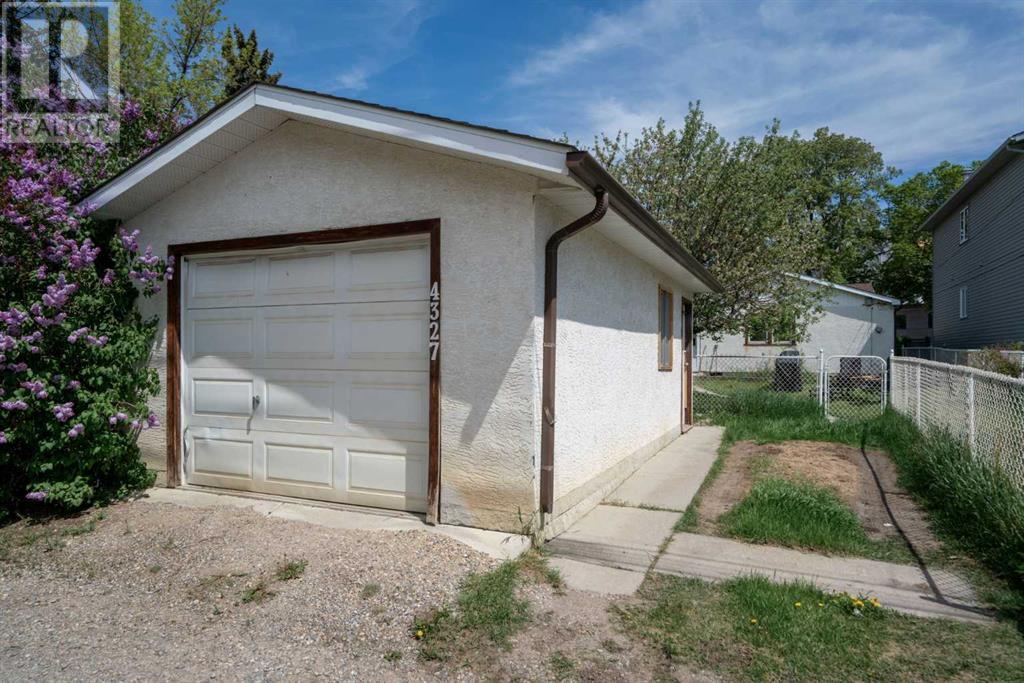 Single Family House Bungalow for Sale in   Avenue NW Montgomery Calgary 