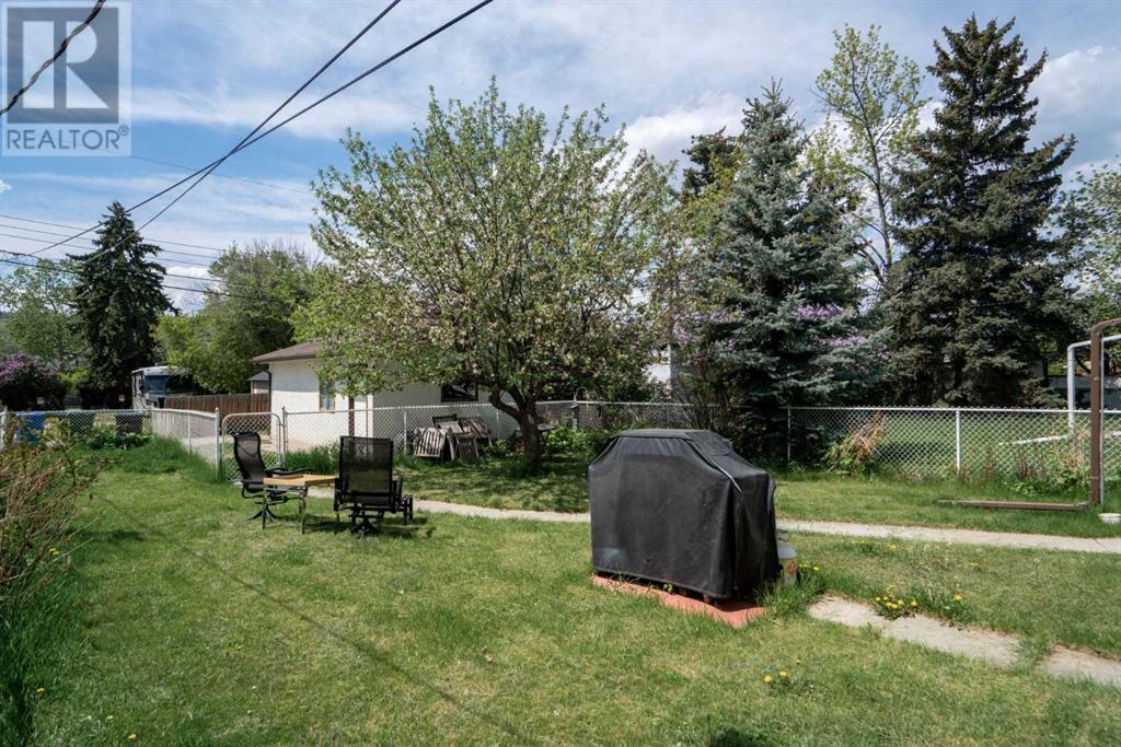Single Family House Bungalow for Sale in   Avenue NW Montgomery Calgary 