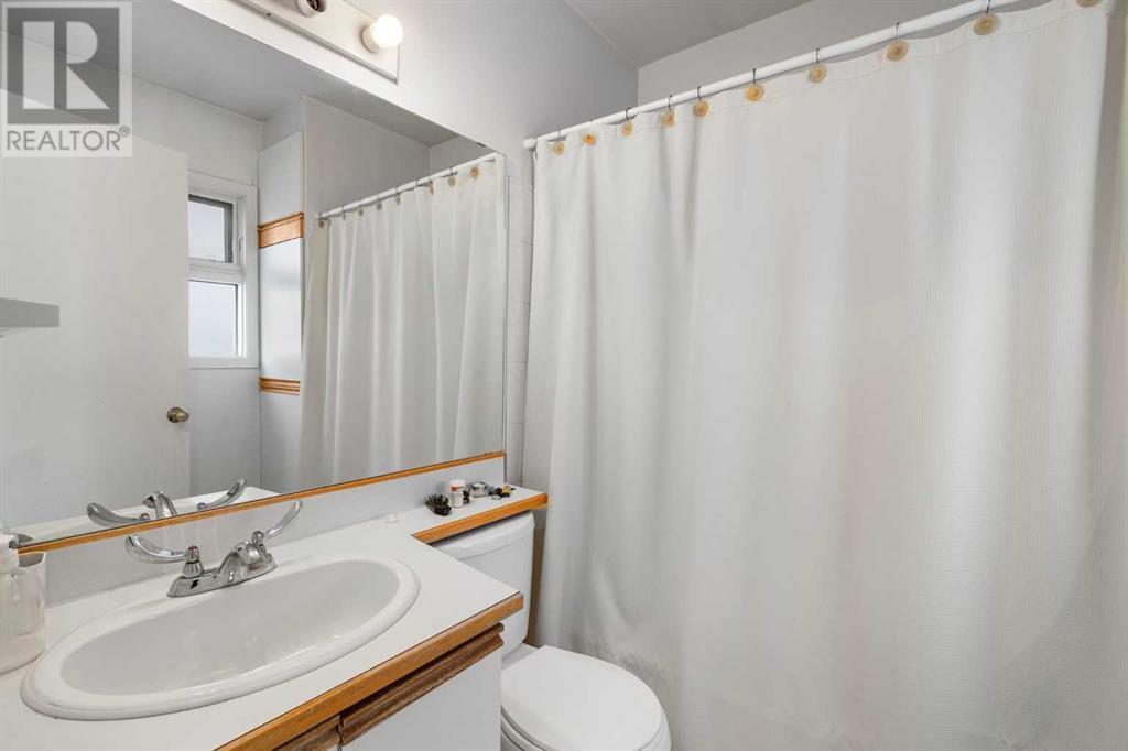 Single Family House Bungalow for Sale in   Avenue NW Montgomery Calgary 