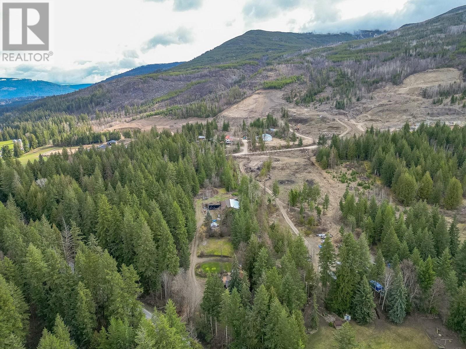Photo 56 of 4850 Foothill Road Sw, Salmon Arm BC