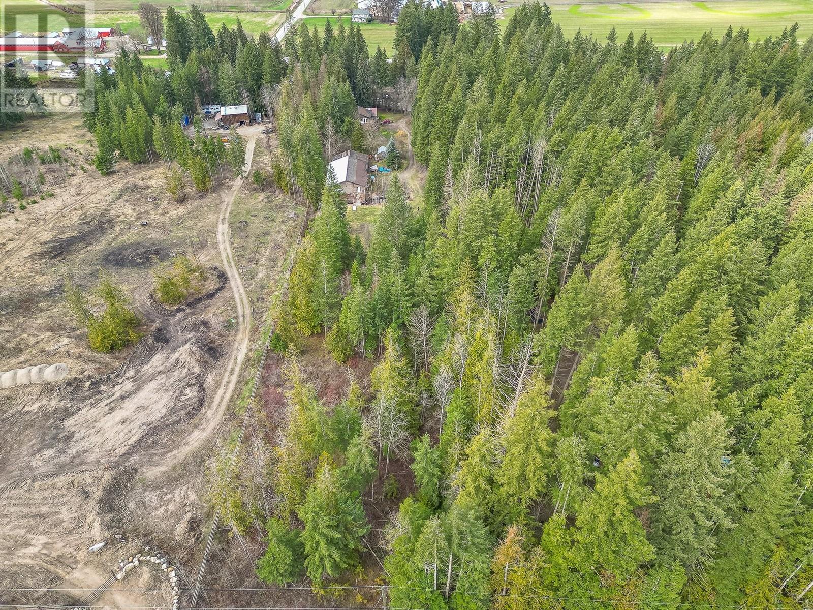 Photo 36 of 4850 Foothill Road Sw, Salmon Arm BC
