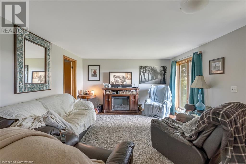 Photo 2 of 44868 44892 Talbot Line, St Thomas ON