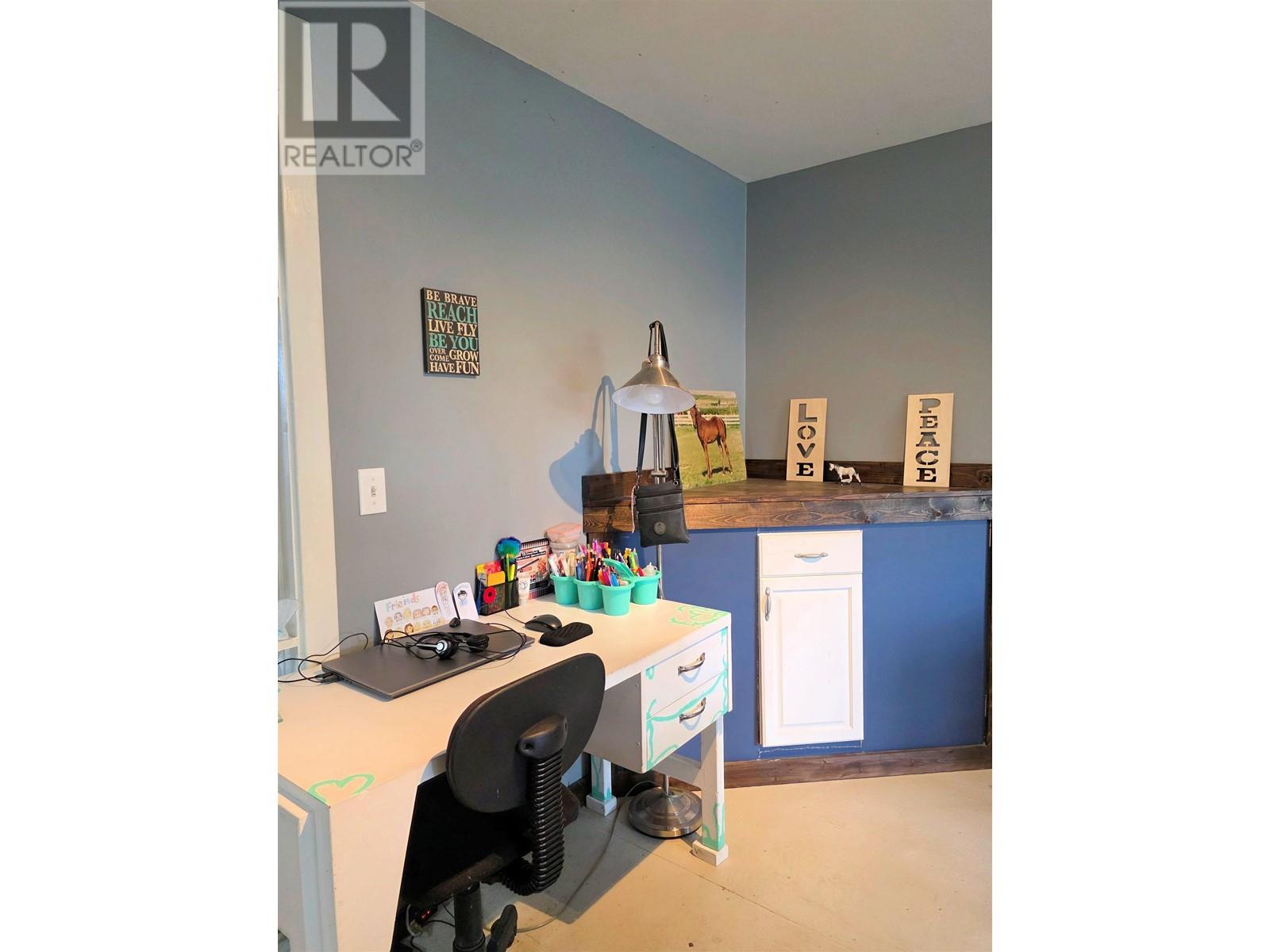 44389 16 HIGHWAY, Topley