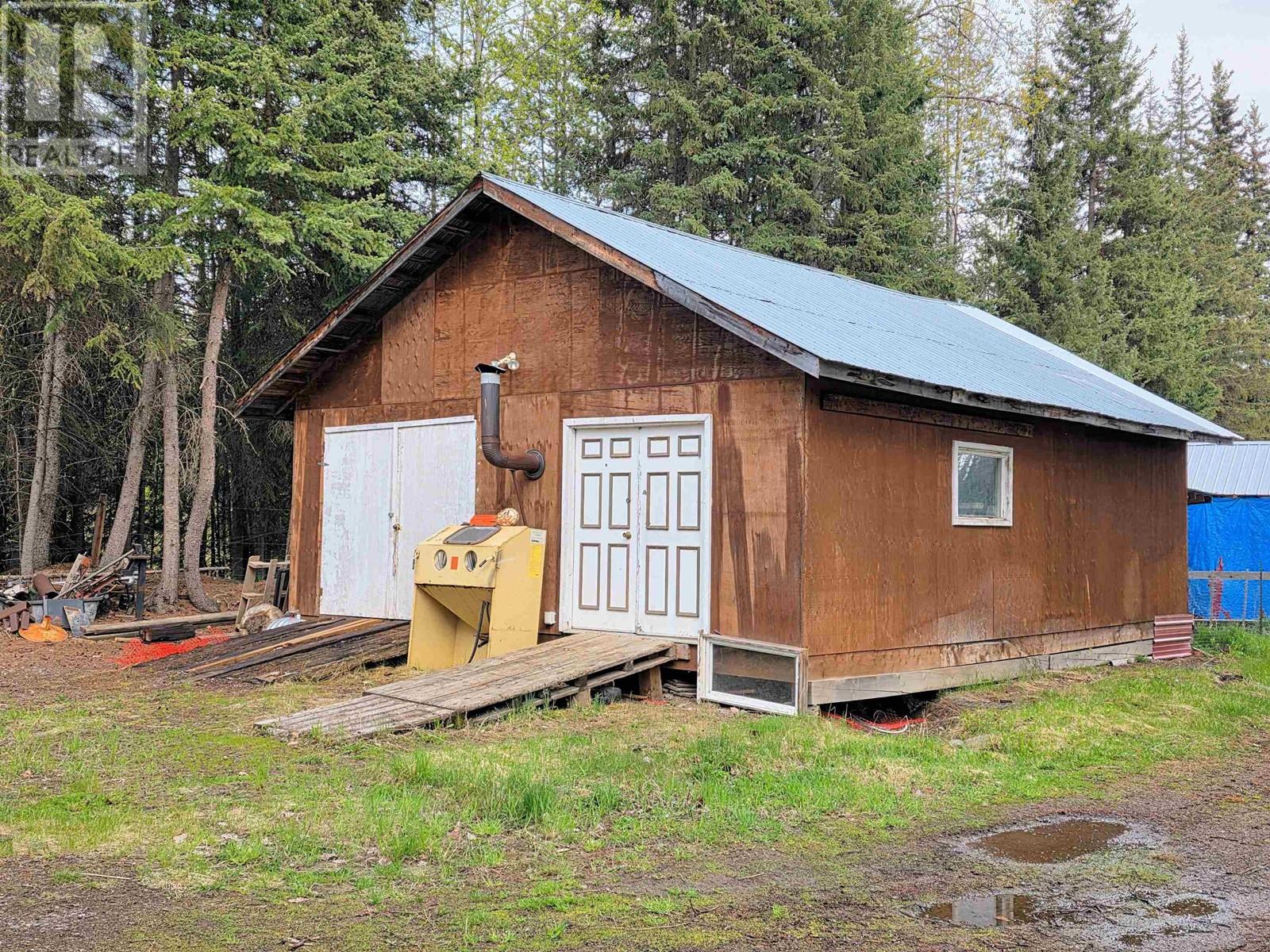 44389 16 HIGHWAY, Topley