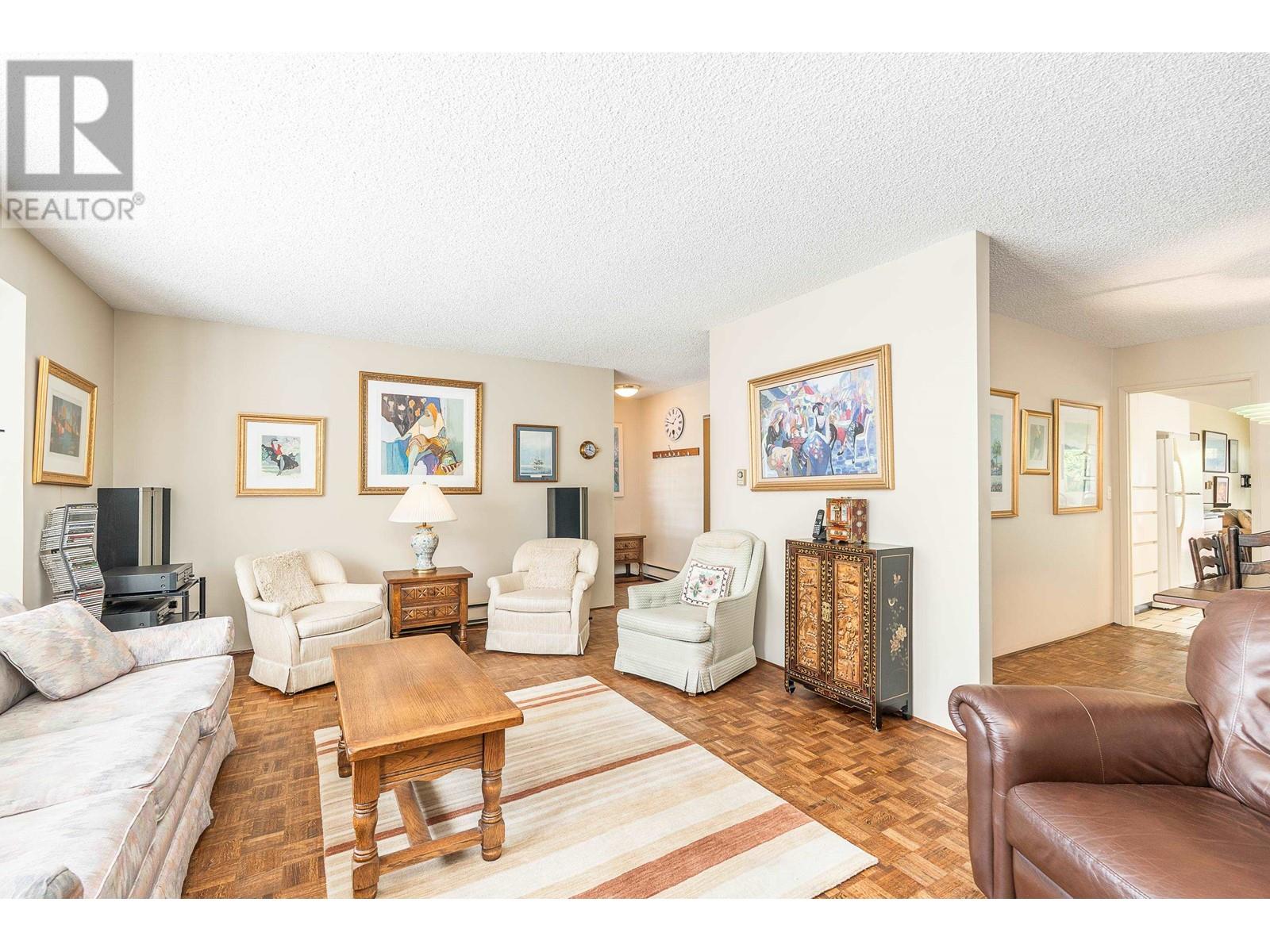 3782 MT SEYMOUR PARKWAY, North Vancouver