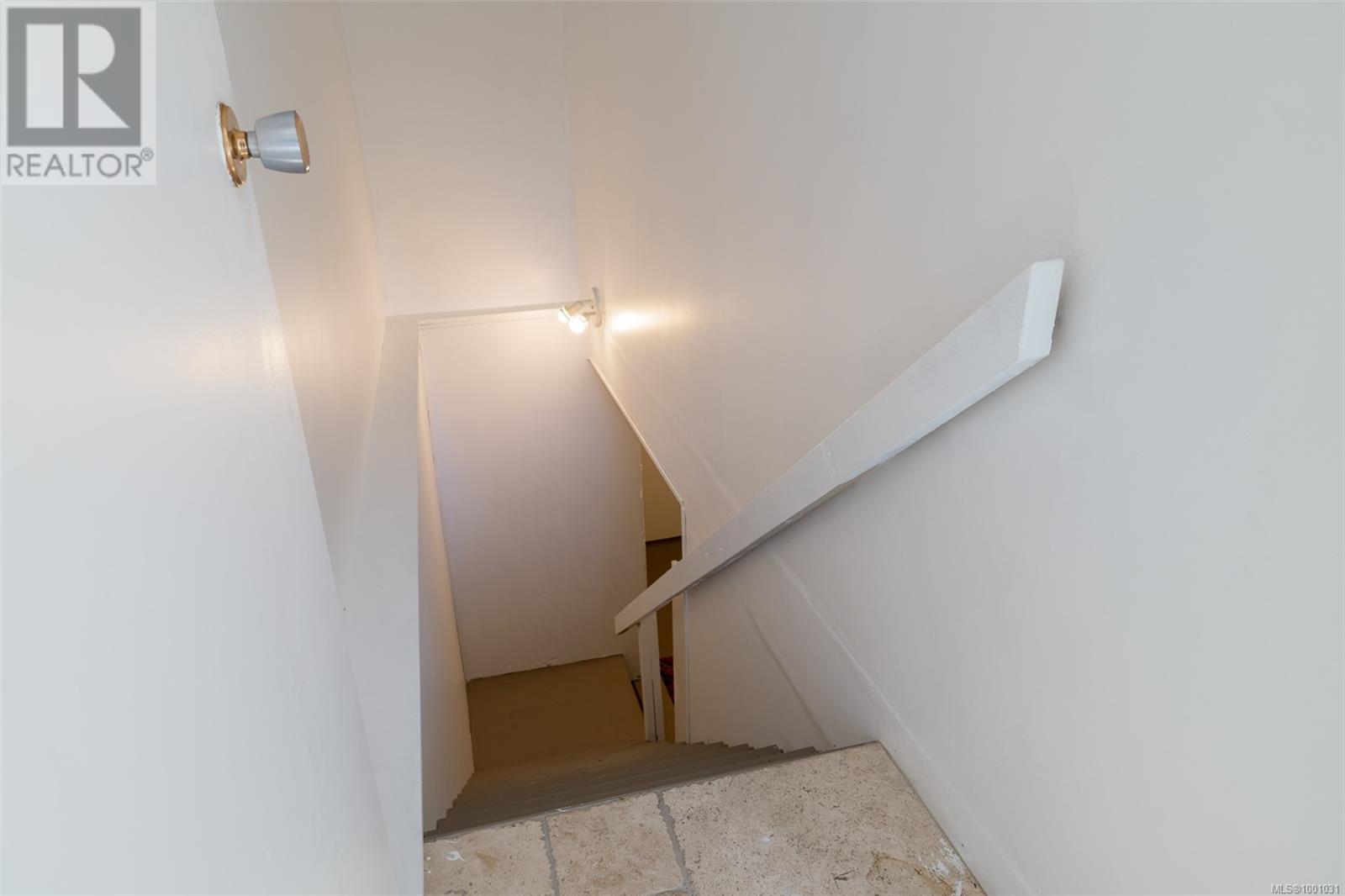 1025 Maple Lane Dr, Parksville real estate listing 1001031