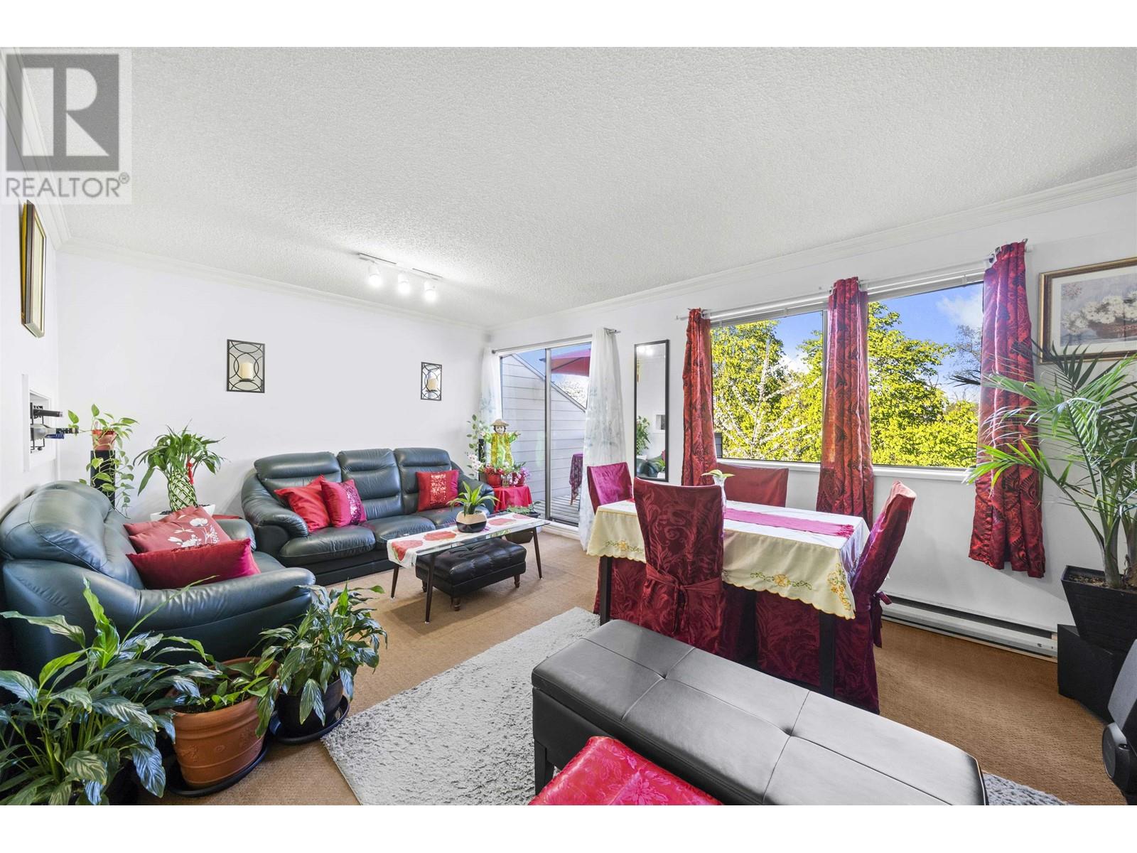 Photo 10 of 203 8040 Colonial Drive, Richmond BC