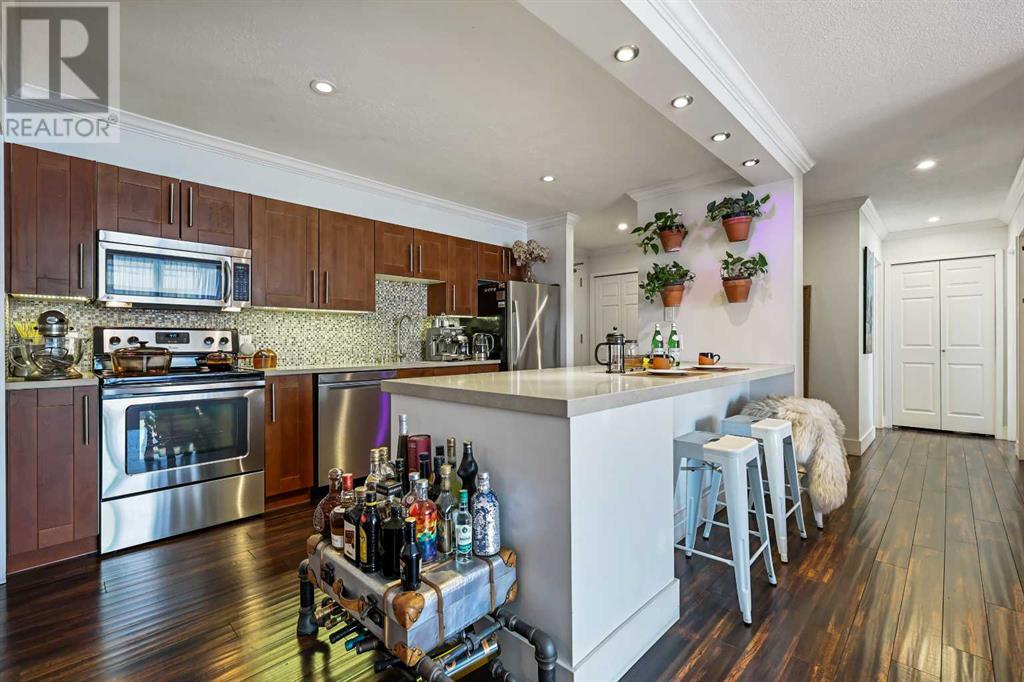 Single Family House for Sale in E   Avenue SW Mission Calgary 