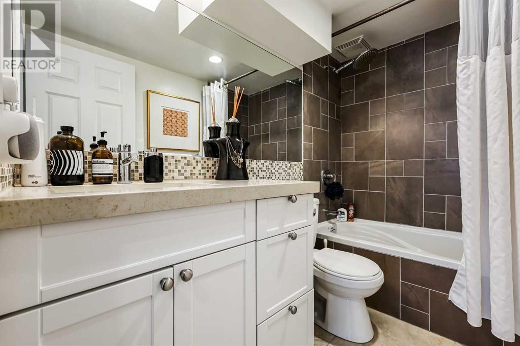 Single Family House for Sale in E   Avenue SW Mission Calgary 