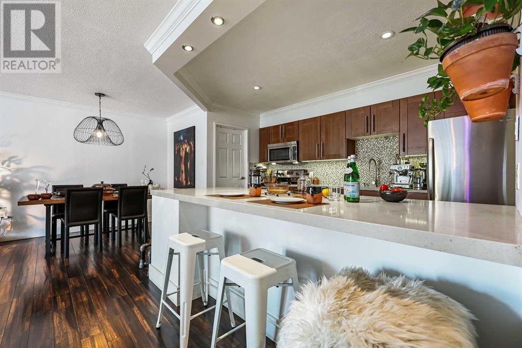 Single Family House for Sale in E   Avenue SW Mission Calgary 