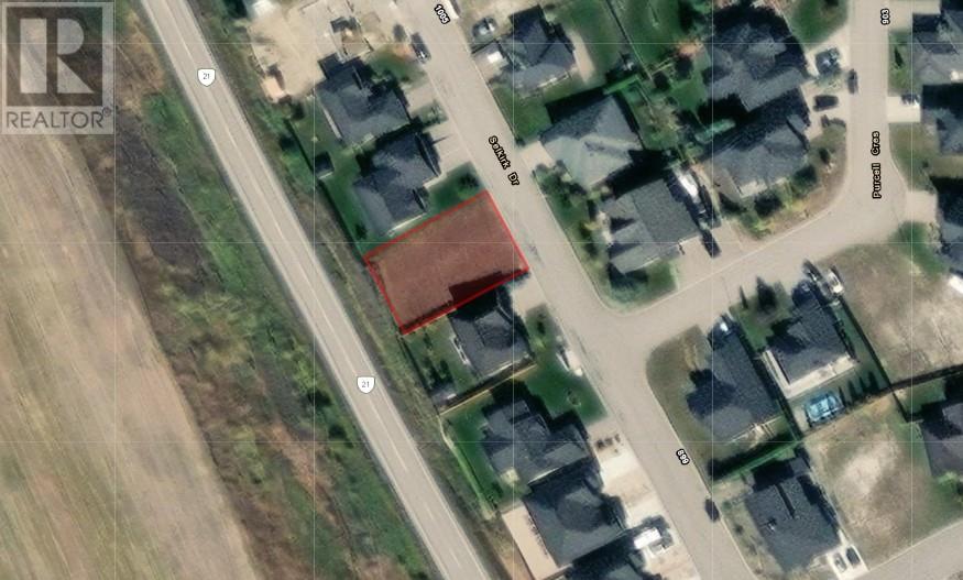 Photo 3 of 909 Selkirk Drive, Creston BC