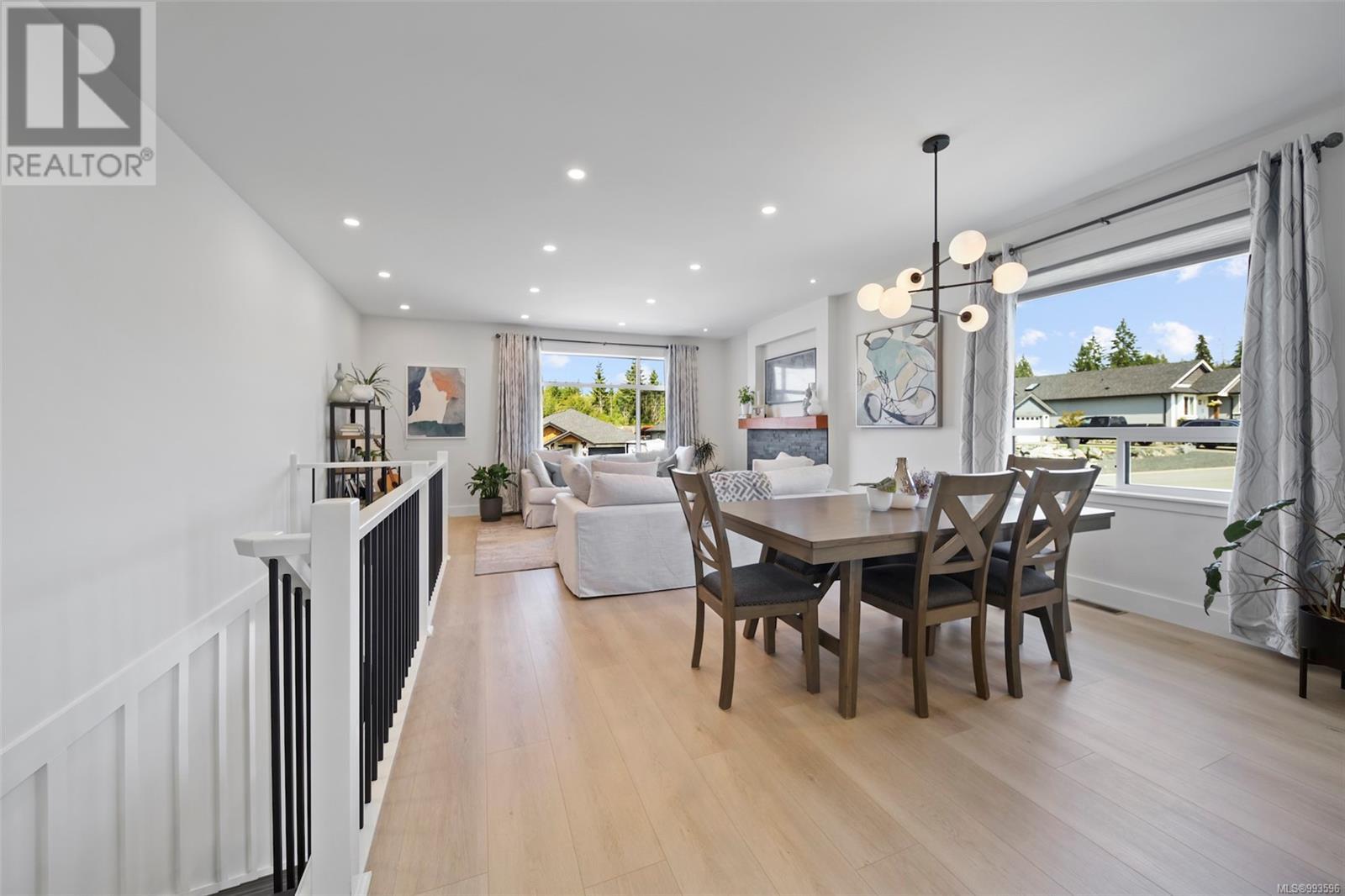 3204 Fernwood Lane, Port Alberni real estate listing 993596