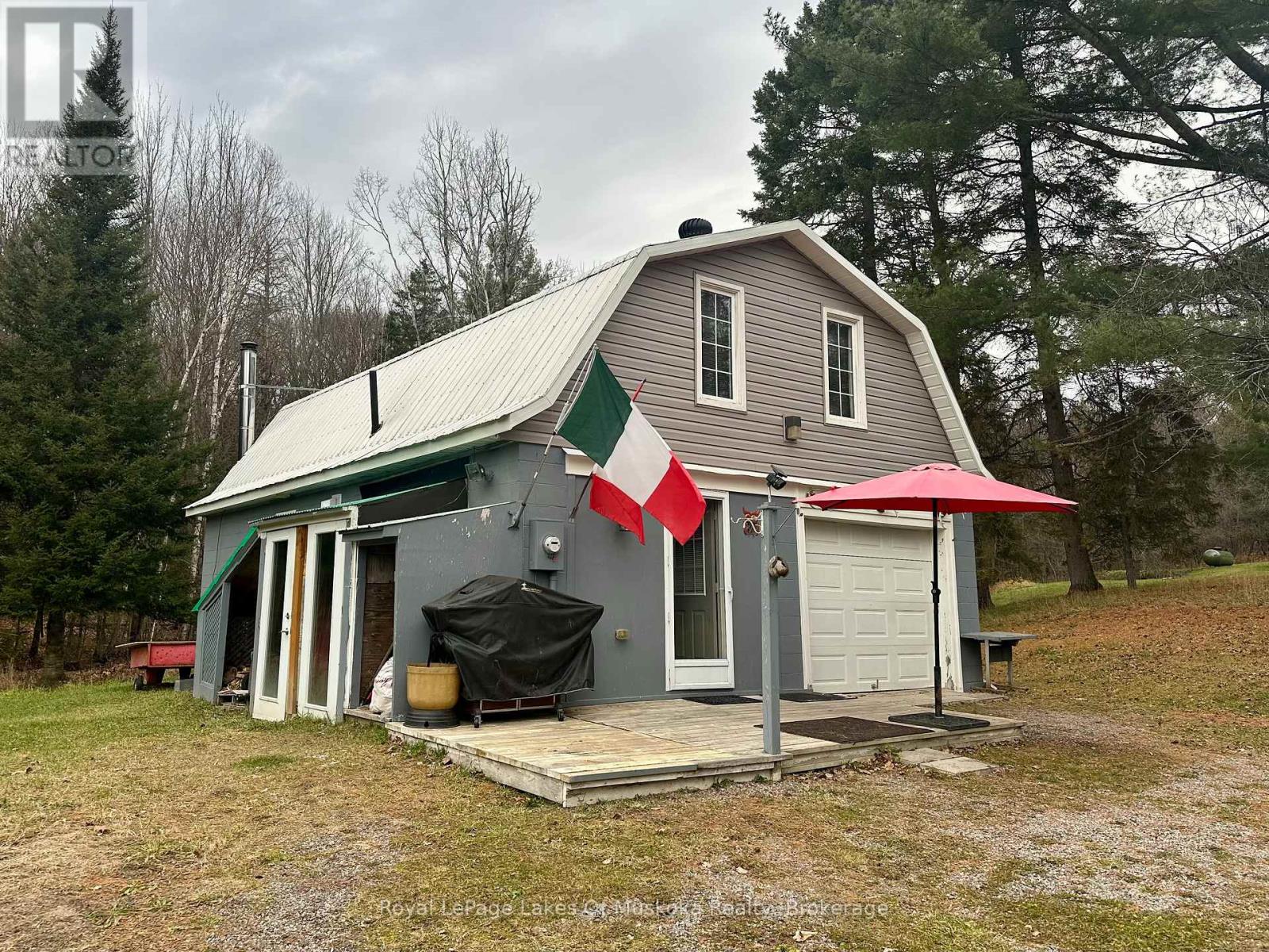 Photo 19 of 112 510 Highway, Magnetawan ON