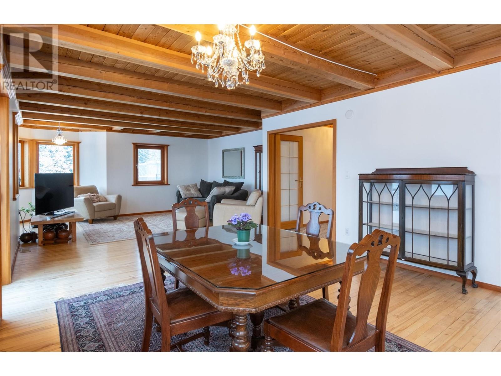  100 Lidstone Road, Salmon Arm