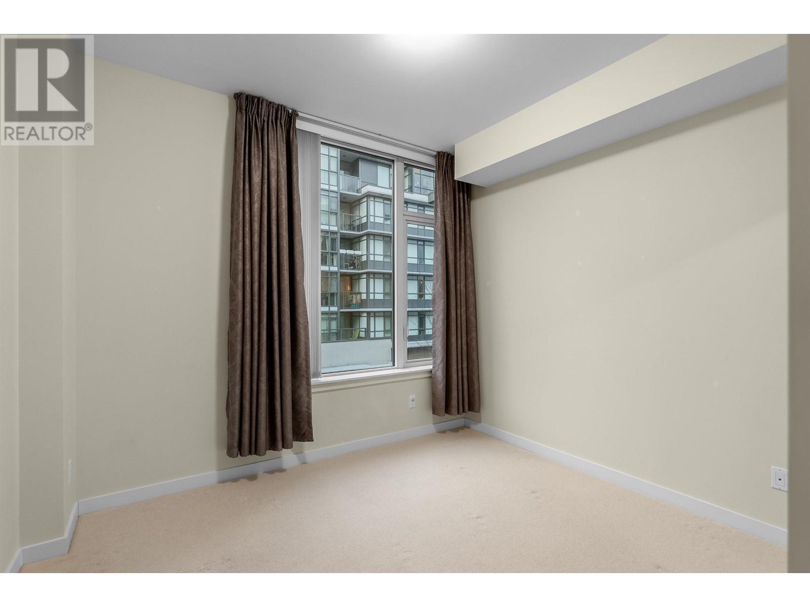 Photo 33 of 309 2565 Maple Street, Vancouver BC