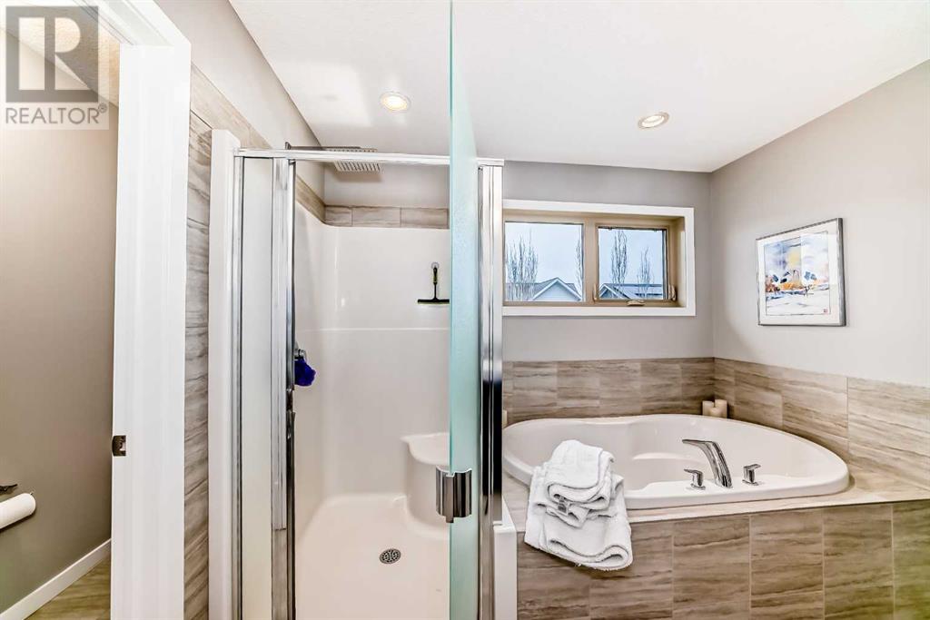 176 Riviera Way, Cochrane, Alberta