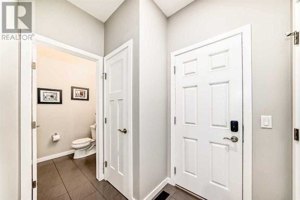 176 Riviera Way, Cochrane, Alberta