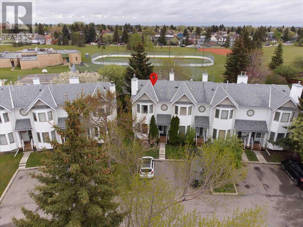 Single Family House for Sale in  Abbeydale Villas NE Abbeydale Calgary 