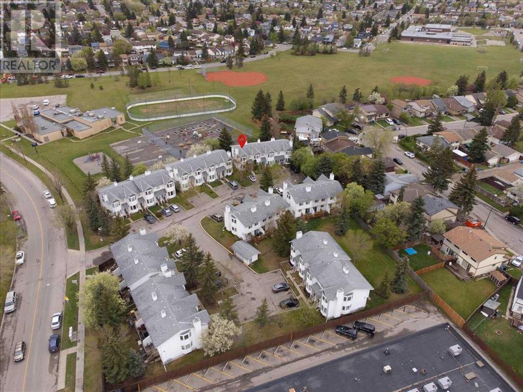 Single Family House for Sale in  Abbeydale Villas NE Abbeydale Calgary 