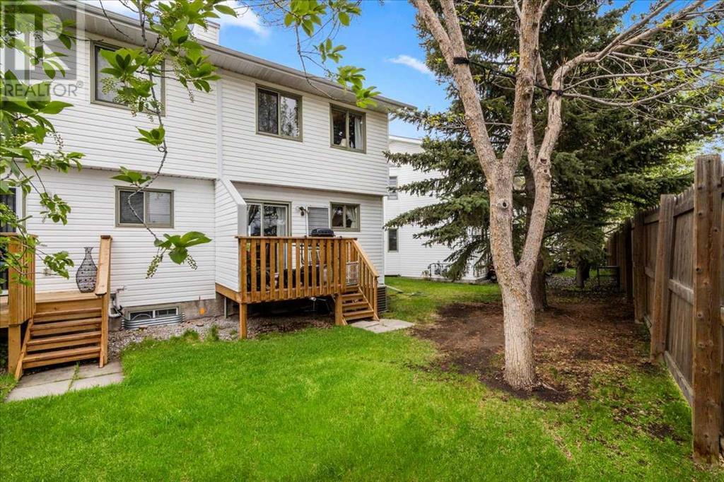 Single Family House for Sale in  Abbeydale Villas NE Abbeydale Calgary 