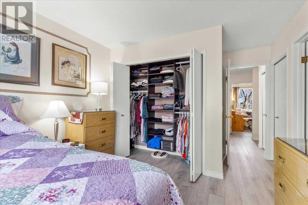 Single Family House for Sale in  Abbeydale Villas NE Abbeydale Calgary 