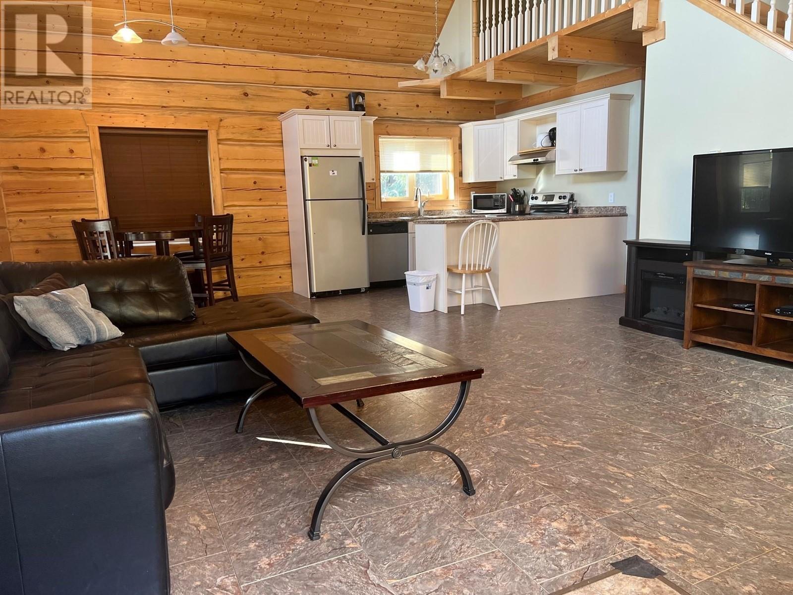 Photo 7 of 10405 Lemieux Street, Hudsons Hope BC
