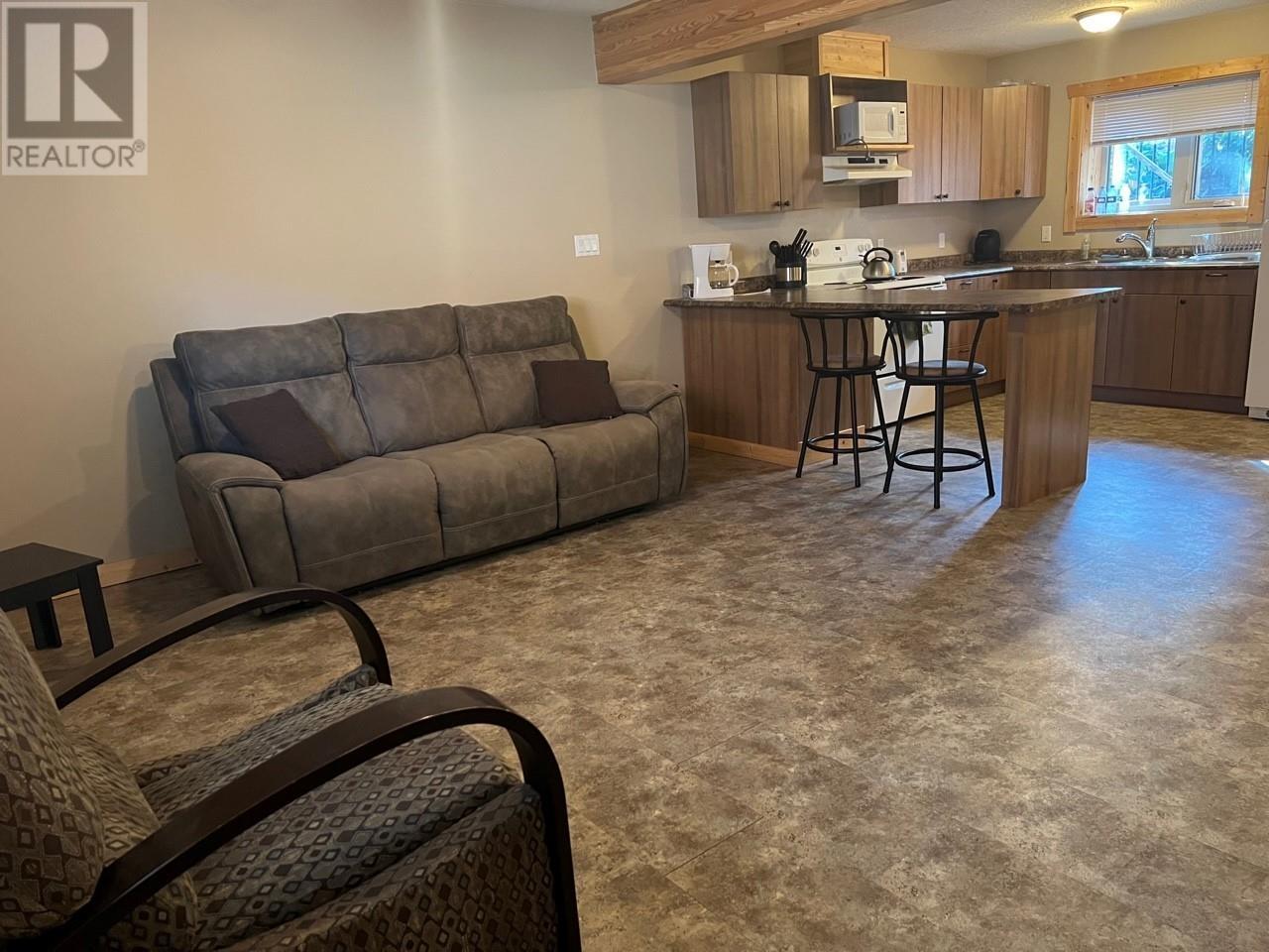 Photo 9 of 10405 Lemieux Street, Hudsons Hope BC