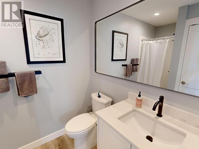402-7175 DUNCAN STREET, Powell River