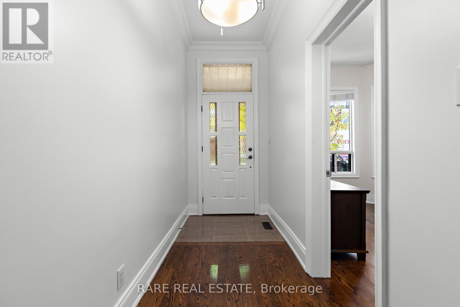 Photo 5 of 69 Robert Street, Toronto ON