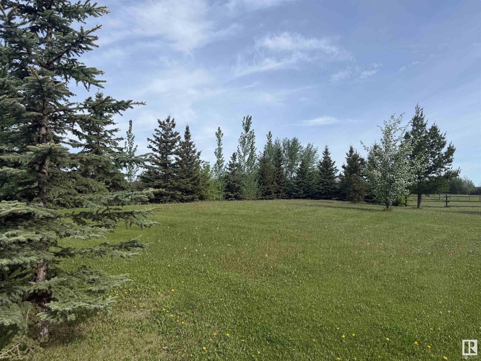 Photo 10 of 1 53526 Rge Road 273, Rural Parkland County AB