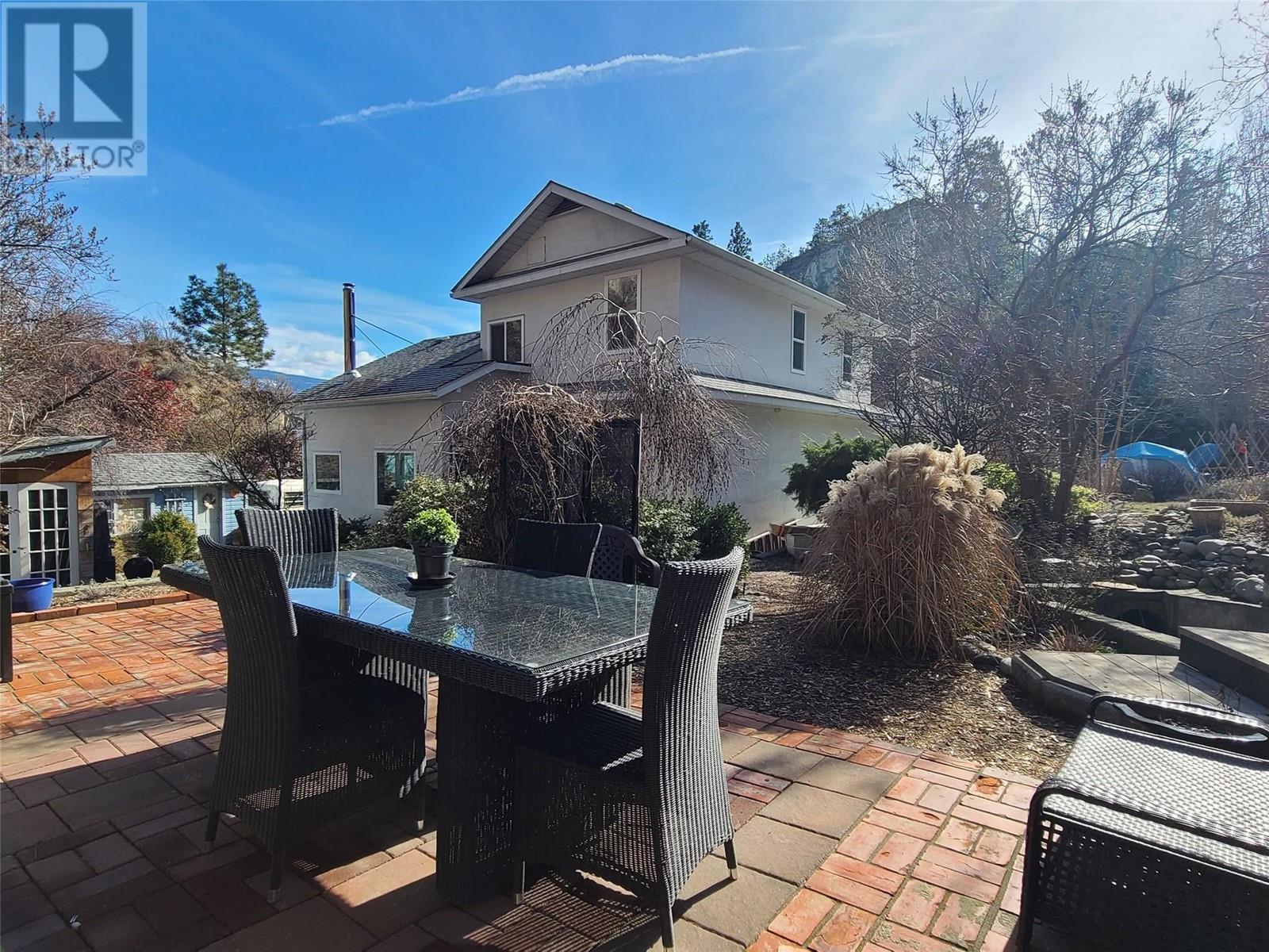 5706 Butler Street, Summerland