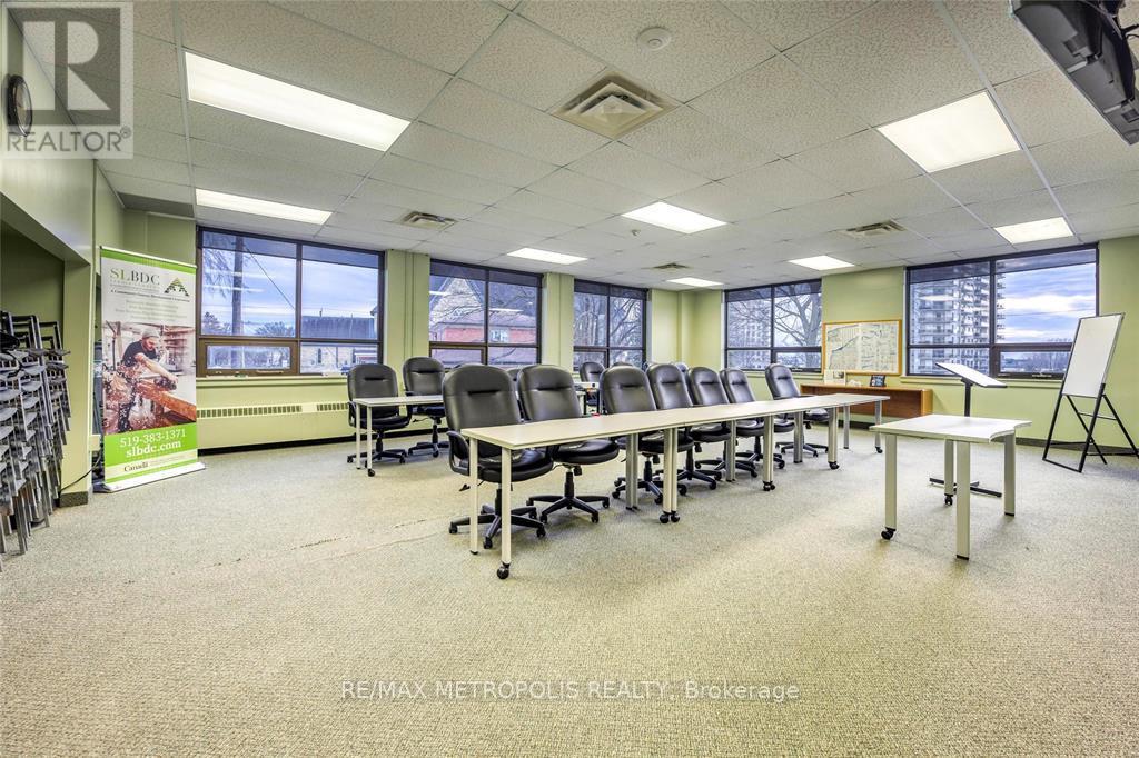 Photo 9 of B Upper 109 Durand Street, Sarnia ON