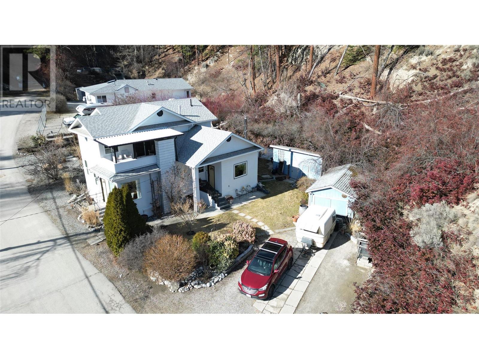 5706 Butler Street, Summerland