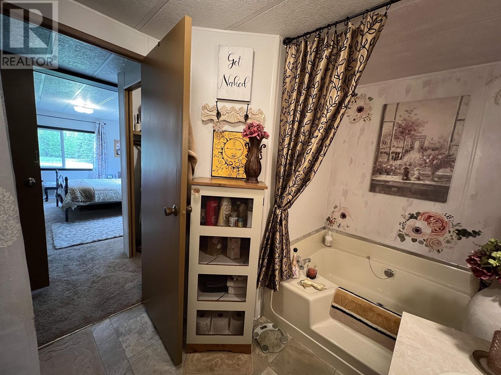 6912 OLD ALASKA HIGHWAY, Fort Nelson