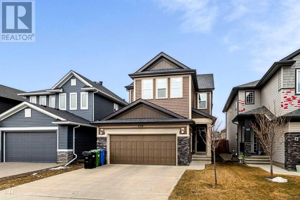 Single Family House for Sale in  Evansglen Drive NW Evanston Calgary 