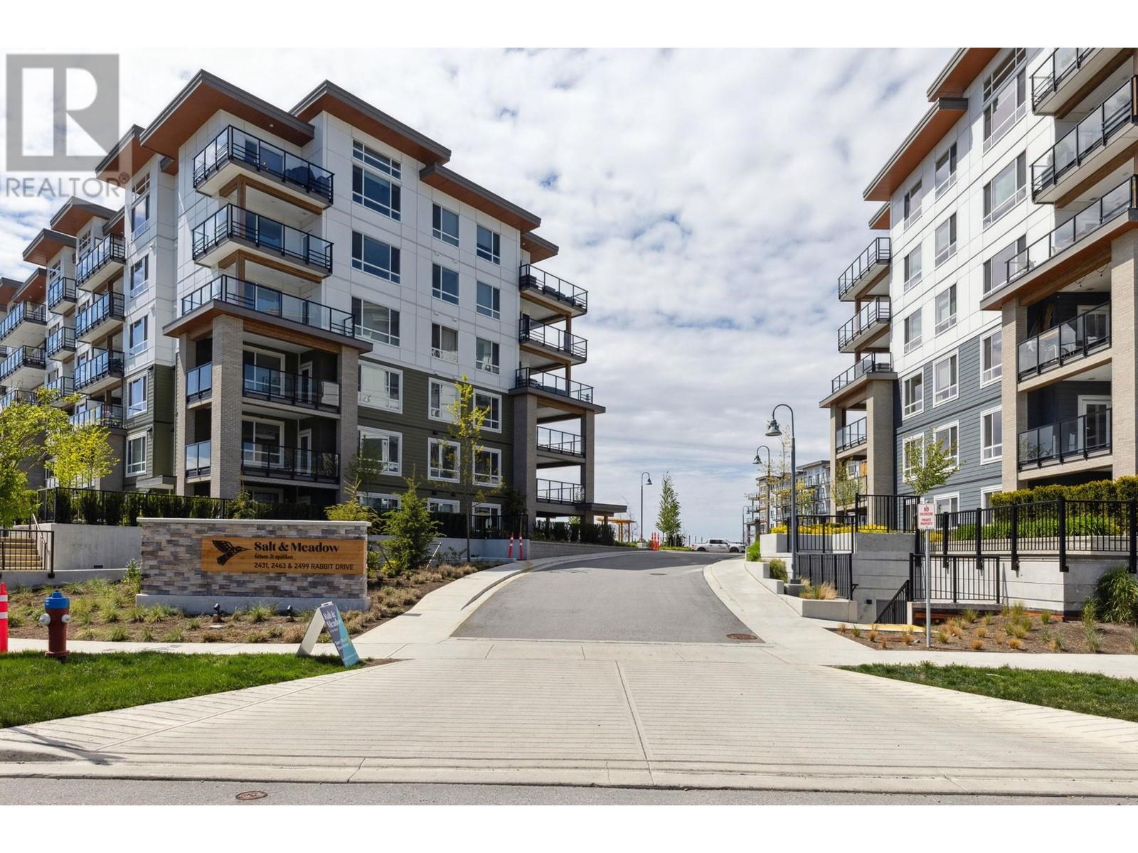 Photo 36 of 203 2499 Rabbit Drive, Tsawwassen BC