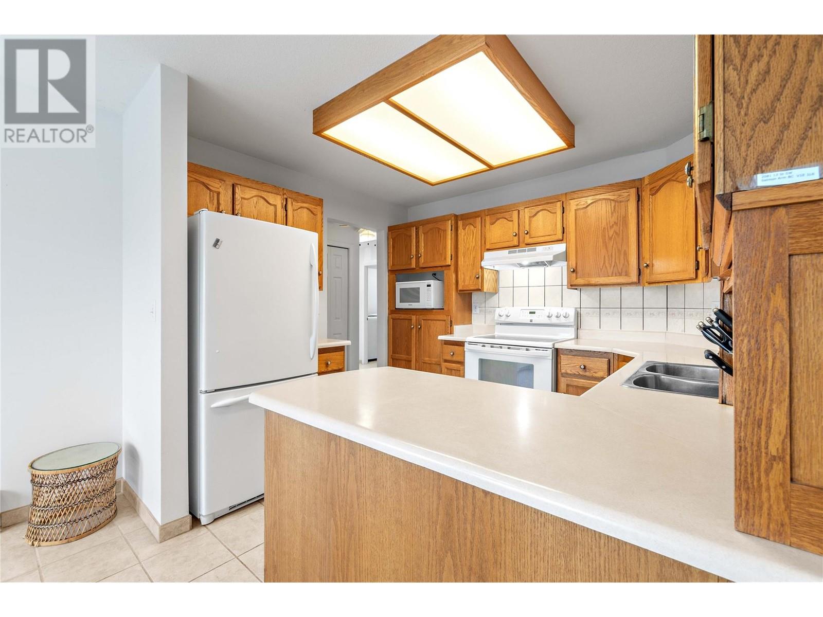 314 250 5 Street Southeast, Salmon Arm