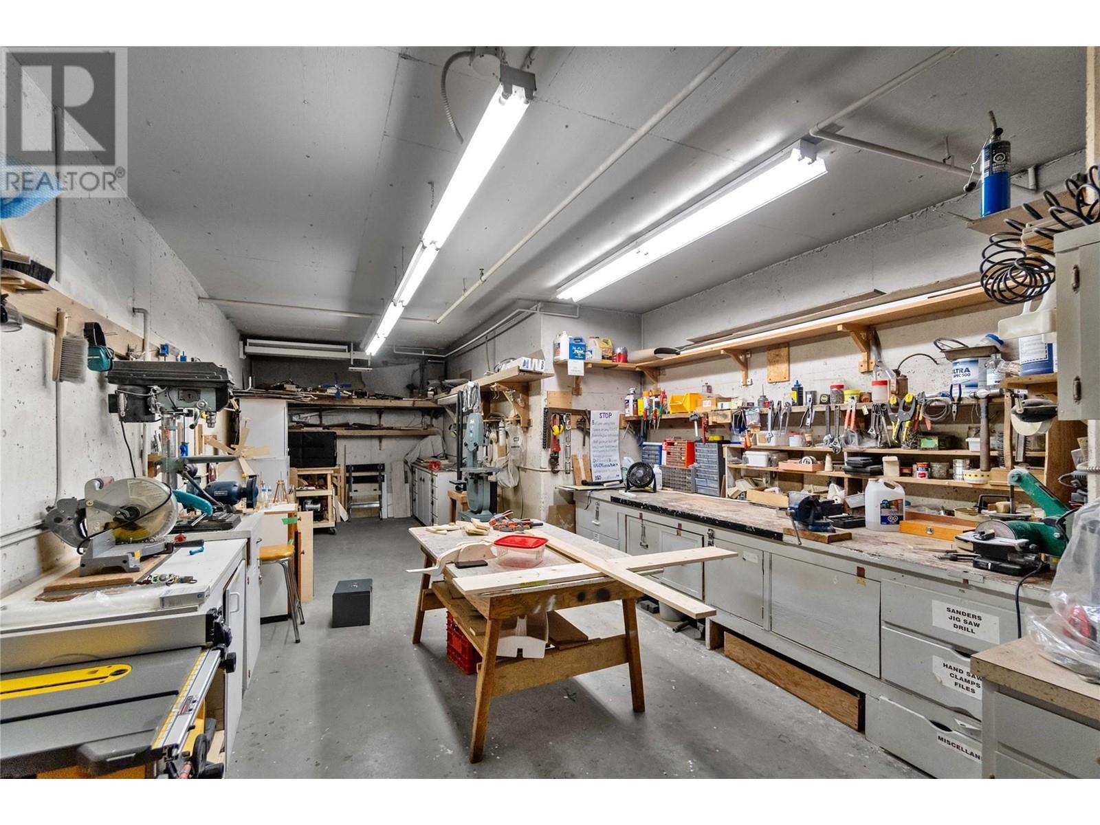 314 250 5 Street Southeast, Salmon Arm