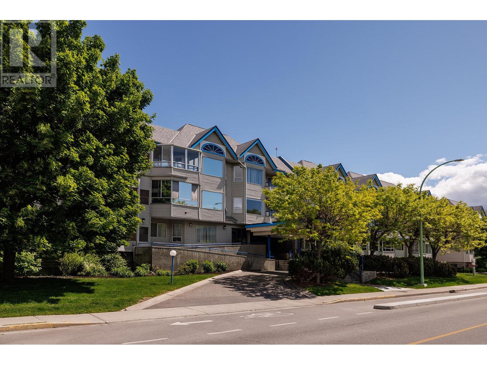 Photo 12 of 3157 Casorso Road Unit 317, Kelowna BC