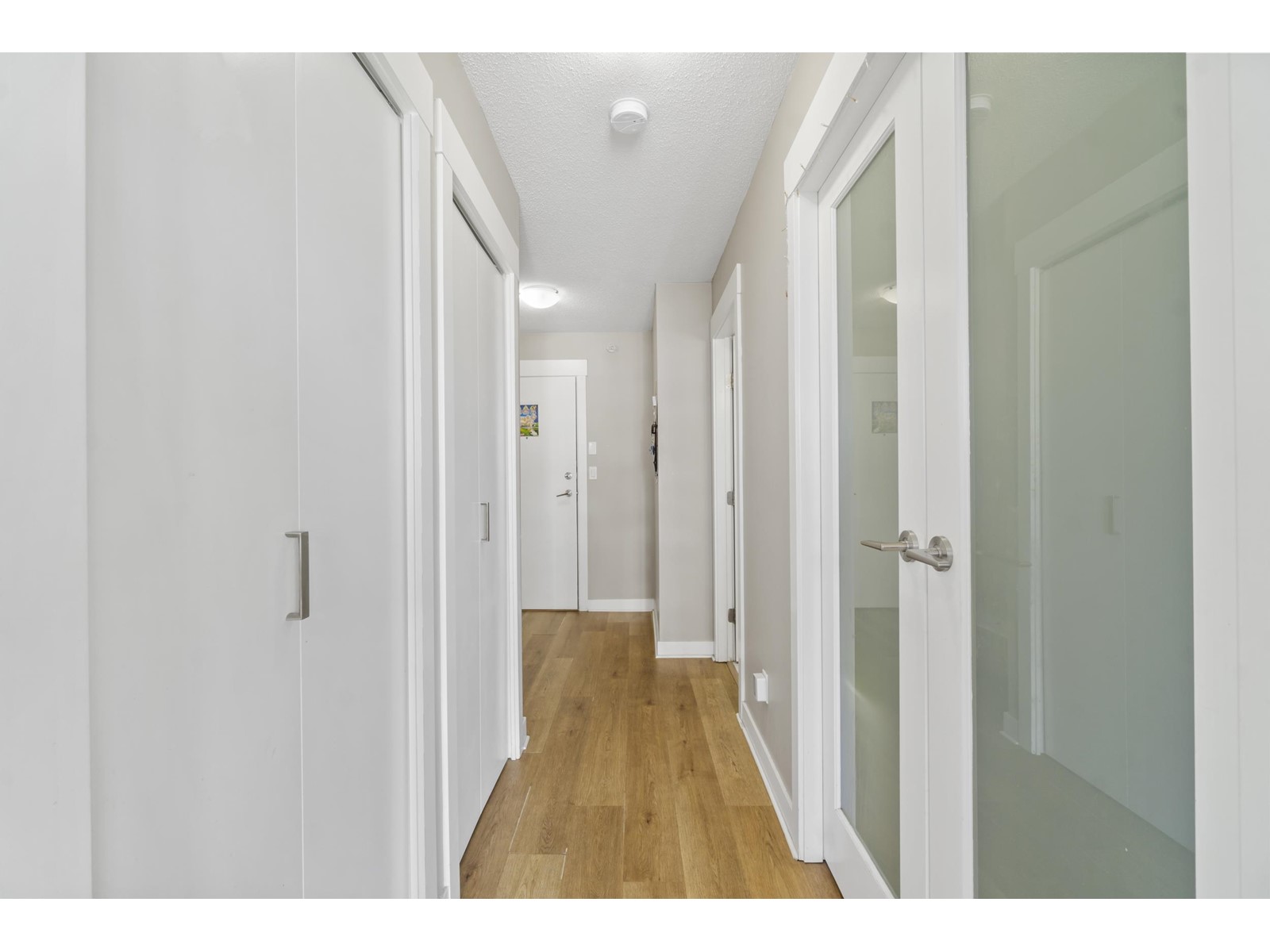Photo 6 of 609 10777 University Drive, Surrey BC